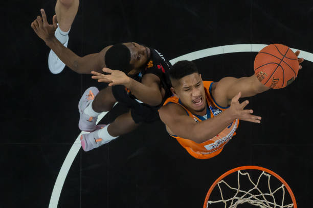 一个可以参 一个可以参